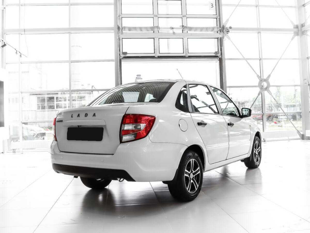 Лада (ВАЗ) Гранта б/у, 2019, Механическая. Фото: #4
