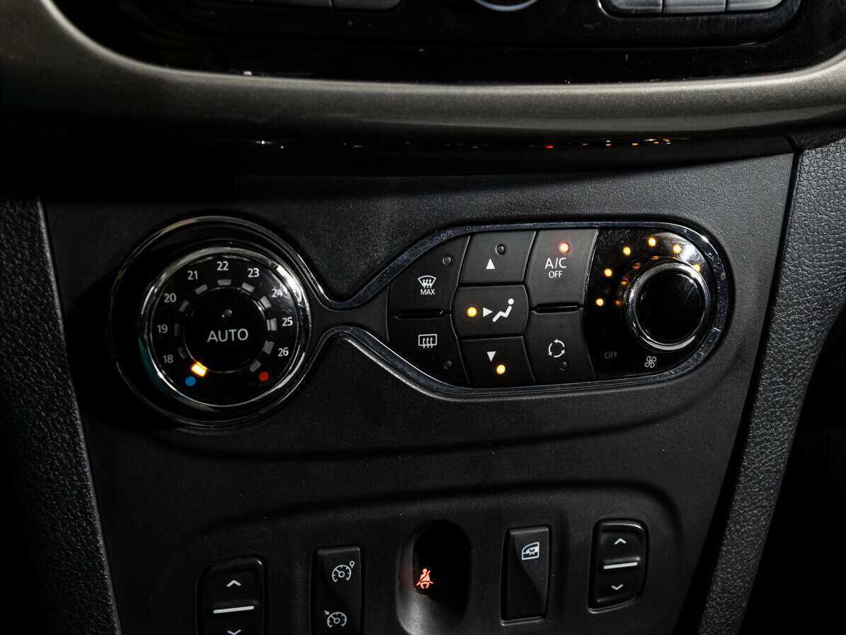 Рено Сандеро б/у, 2017, Автоматическая. Фото: #12