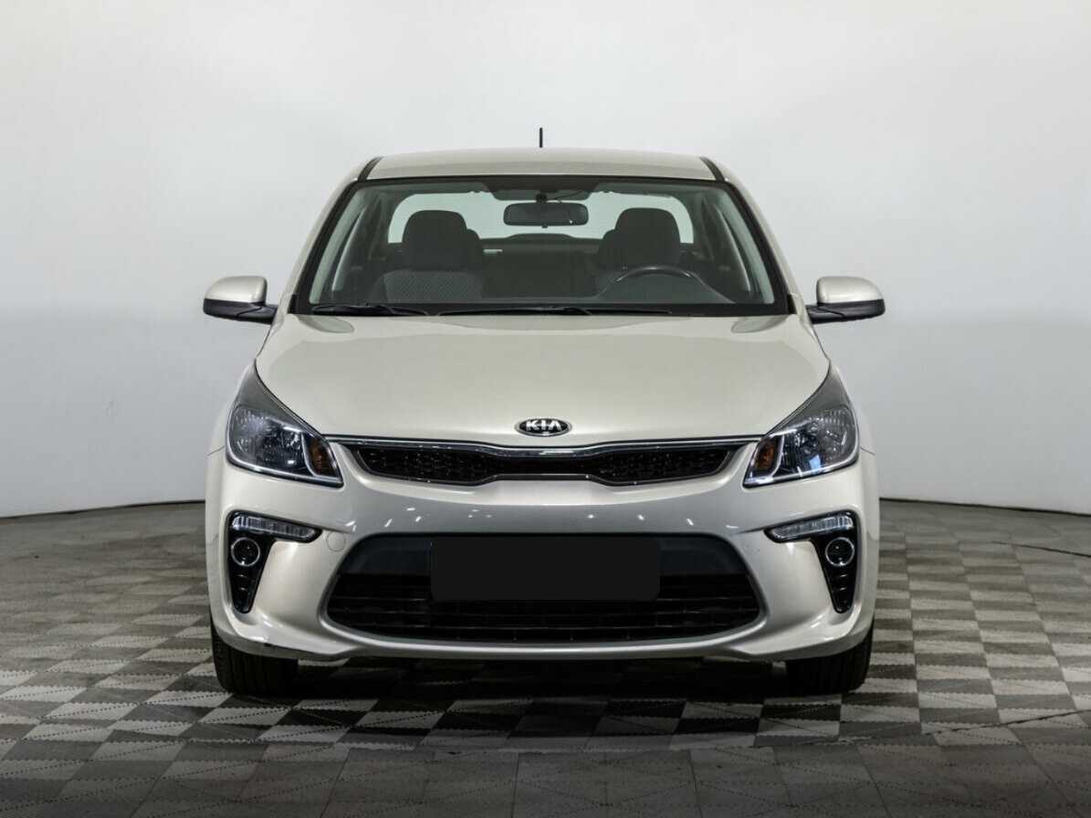 Киа Рио б/у, 2018, Автоматическая. Фото: #1