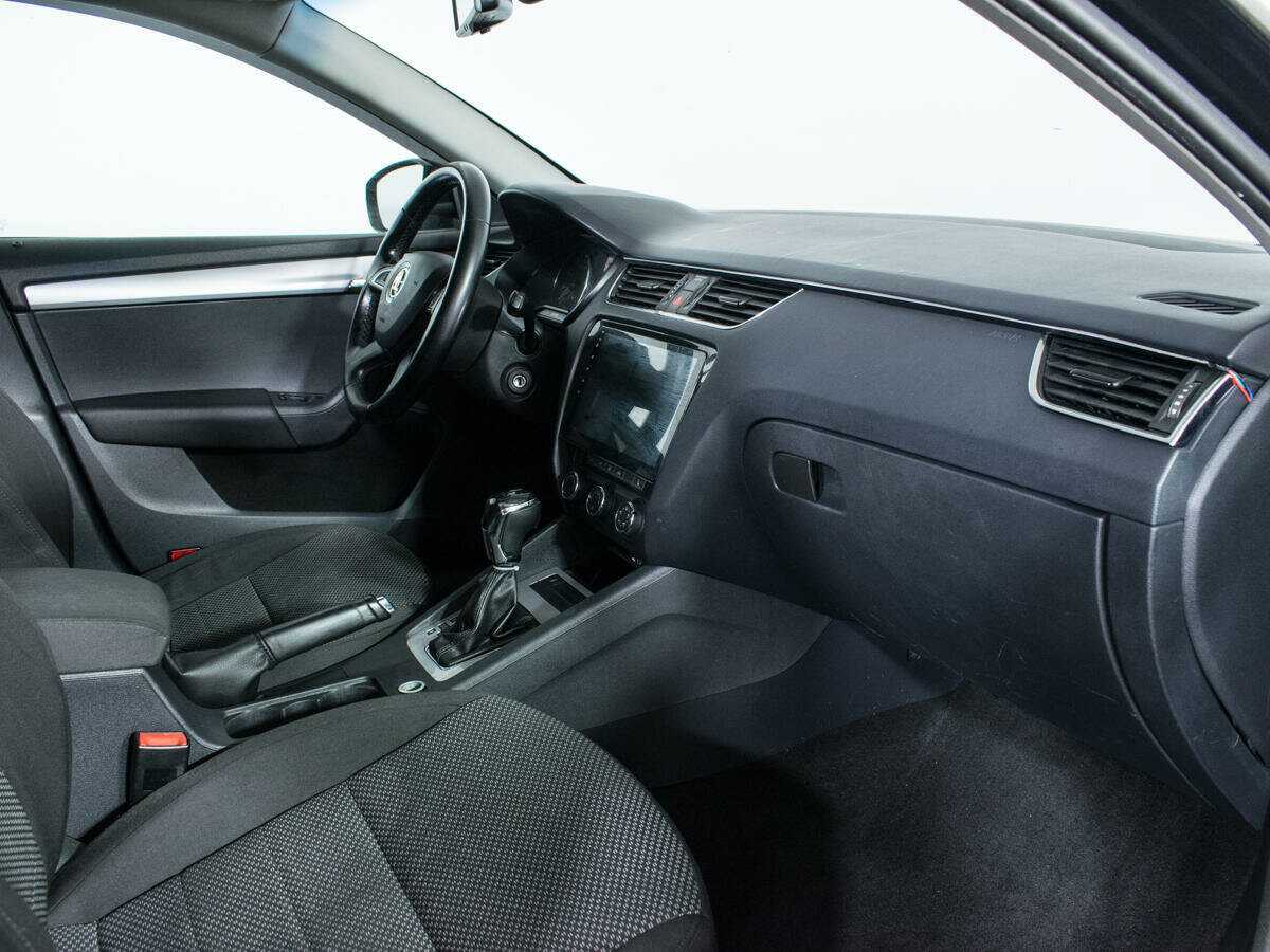 Шкода Октавия б/у, 2013, Роботизированная. Фото: #8