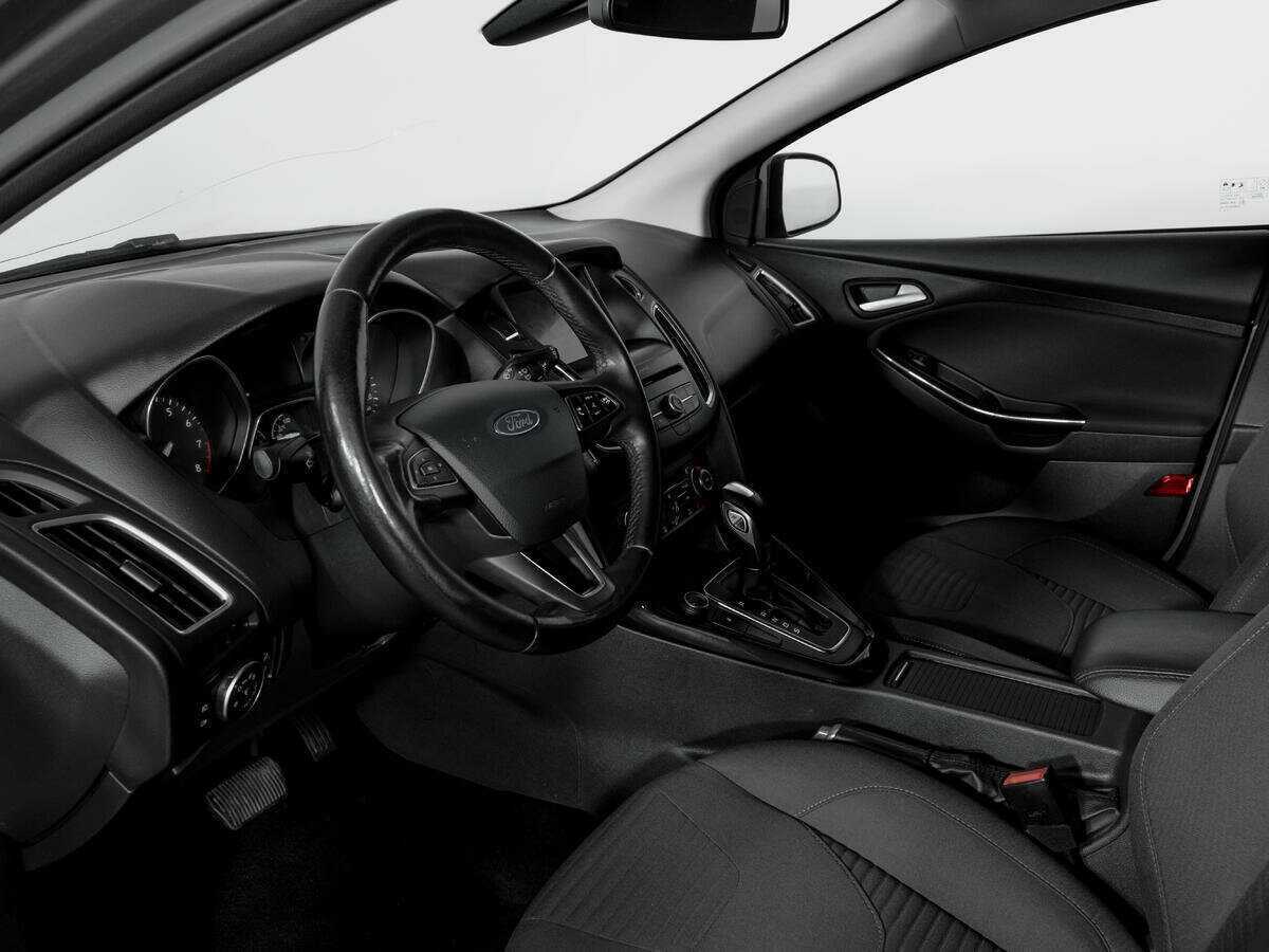 Форд Фокус б/у, 2017, Роботизированная. Фото: #15