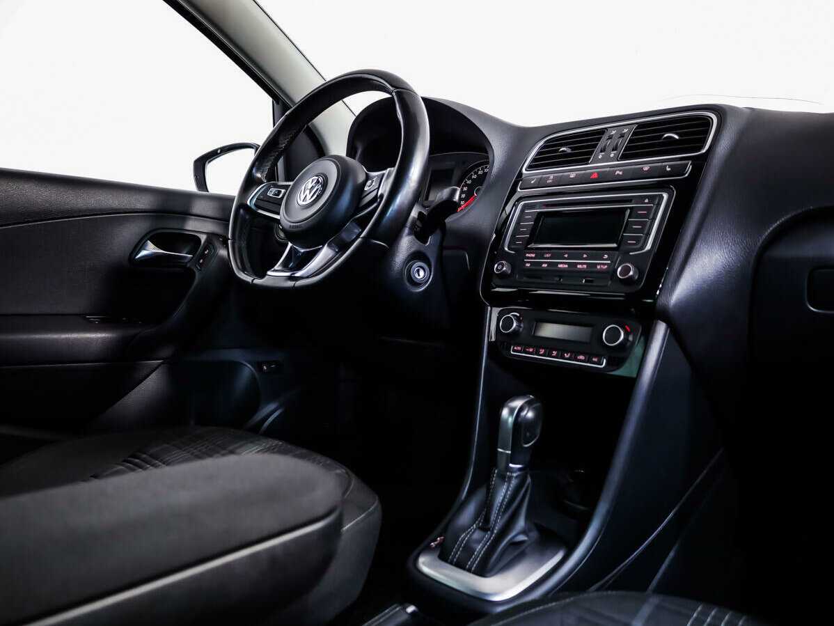 Фольксваген Поло б/у, 2017, Роботизированная. Фото: #7