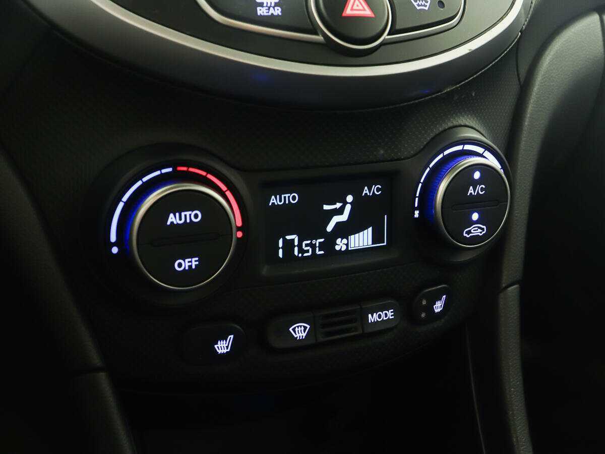 Хендай Солярис б/у, 2016, Автоматическая. Фото: #17