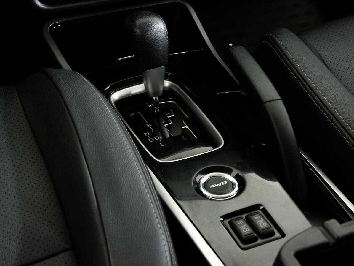 Митсубиши Оутлэндер б/у, 2018, Вариатор. Фото: #11