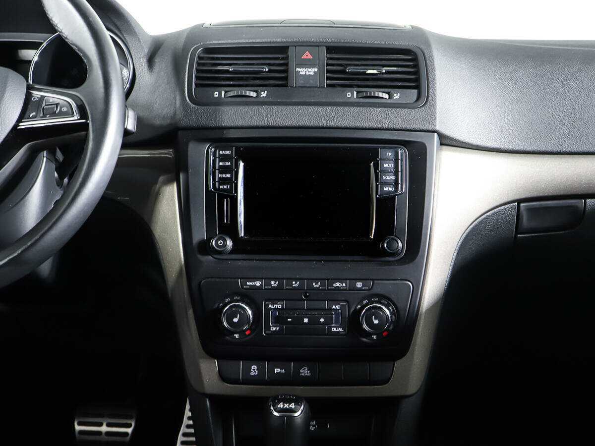 Шкода Йети б/у, 2015, Роботизированная. Фото: #11