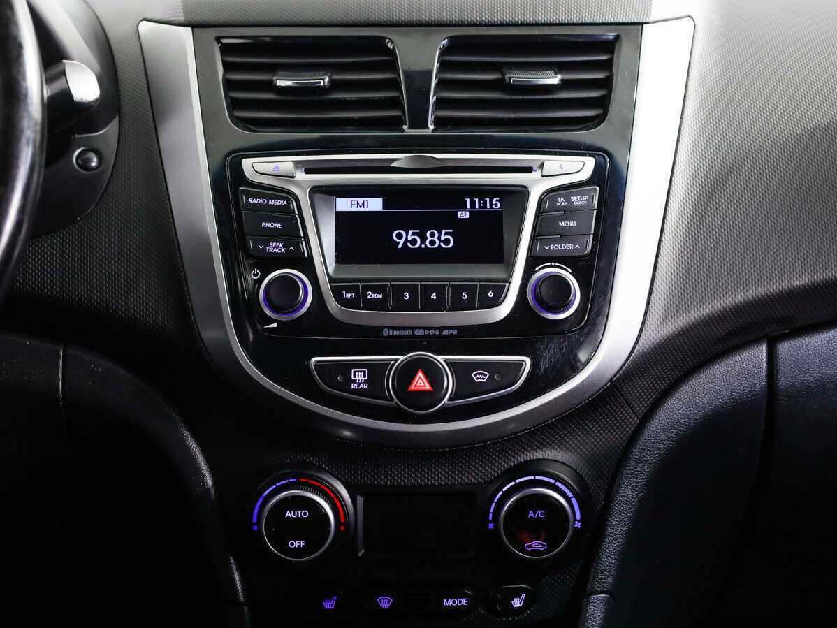 Хендай Солярис б/у, 2015, Автоматическая. Фото: #12