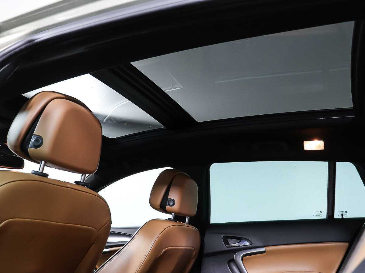 Опель Инсигния б/у, 2014, Автоматическая. Фото: #15