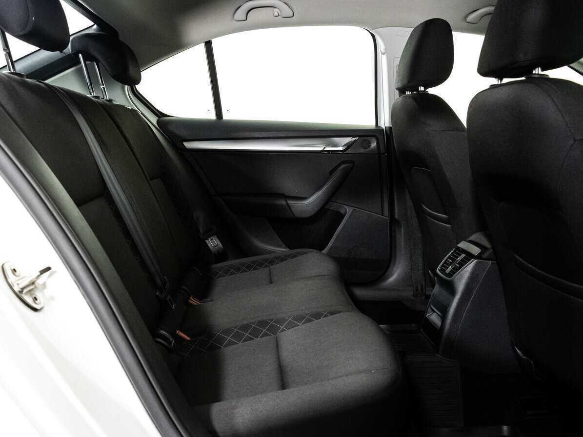 Шкода Октавия б/у, 2019, Механическая. Фото: #12