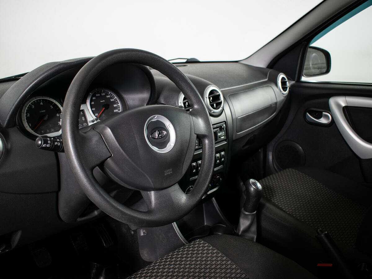 Лада (ВАЗ) Ларгус б/у, 2015, Механическая. Фото: #9