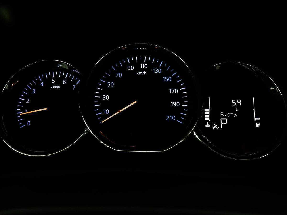 Рено Логан б/у, 2020, Автоматическая. Фото: #10