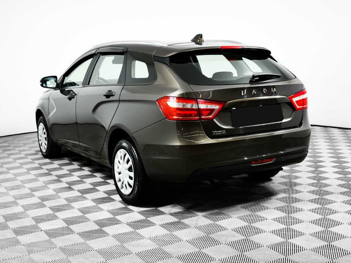 Лада (ВАЗ) Веста б/у, 2021, Механическая. Фото: #6