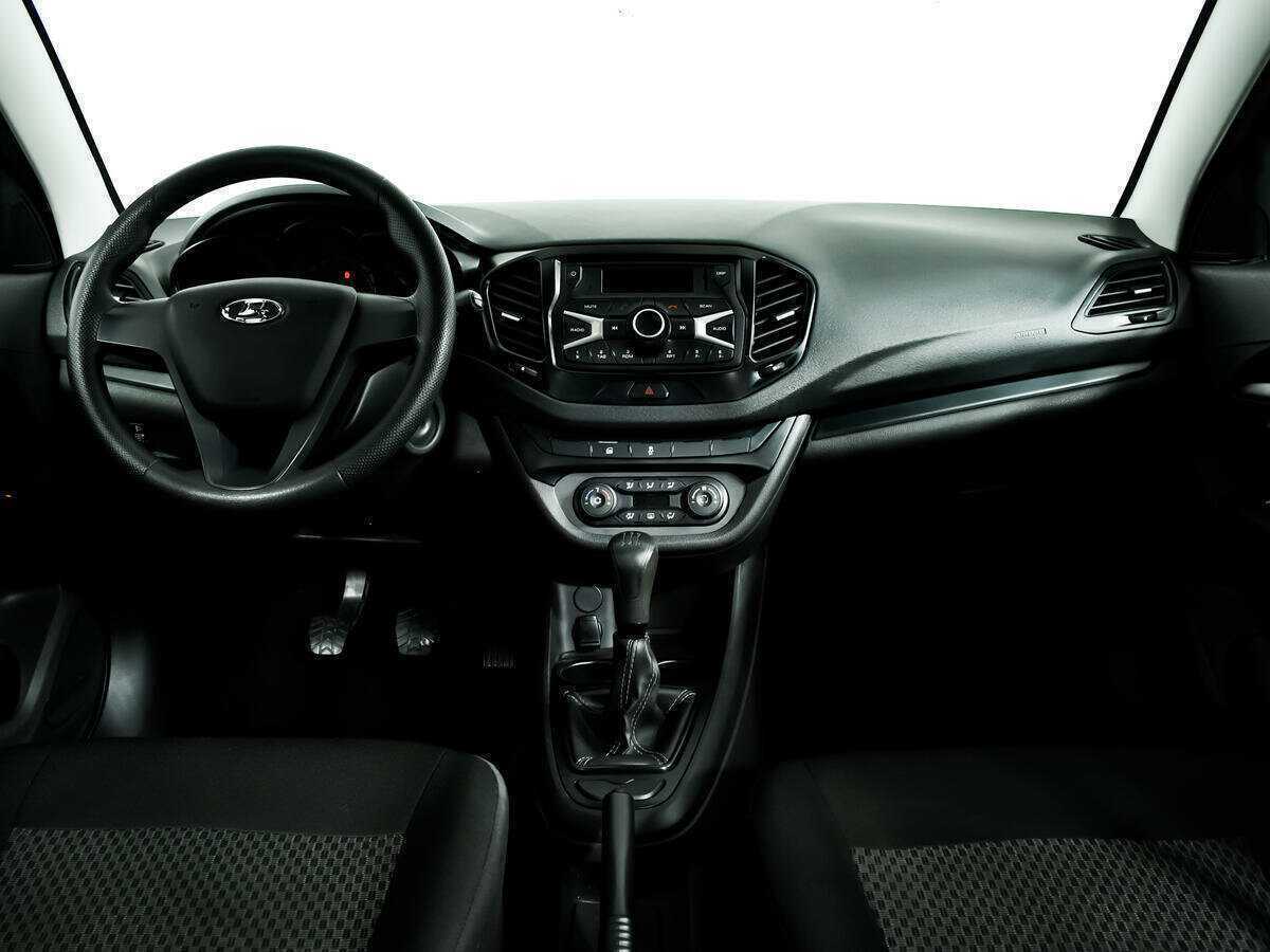 Лада (ВАЗ) Веста б/у, 2021, Механическая. Фото: #10