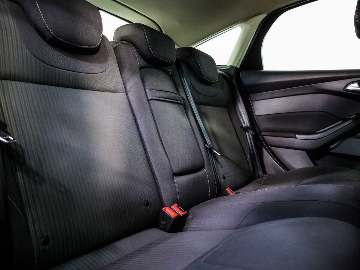 Форд Фокус б/у, 2013, Механическая. Фото: #11