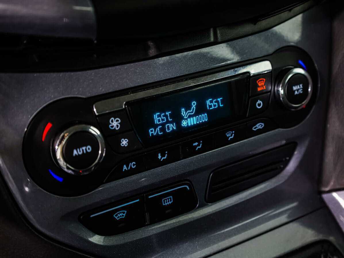 Форд Фокус б/у, 2013, Механическая. Фото: #13