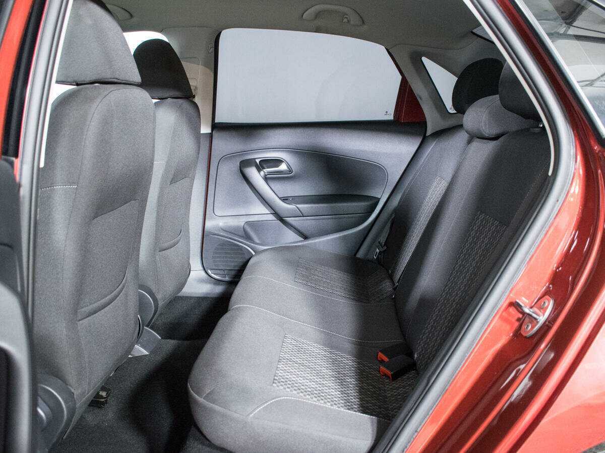 Фольксваген Поло б/у, 2016, Автоматическая. Фото: #9