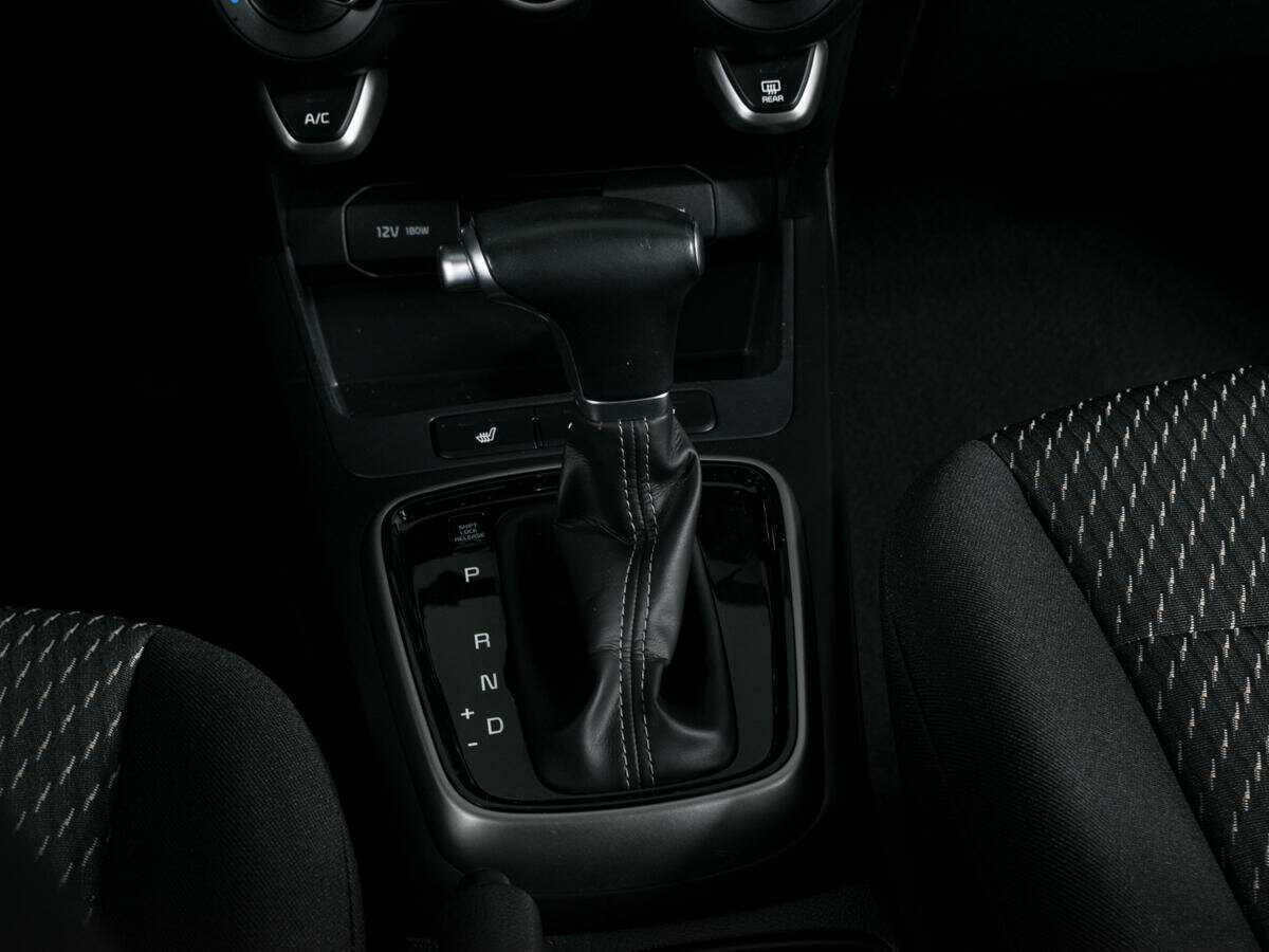 Киа Рио б/у, 2019, Автоматическая. Фото: #17