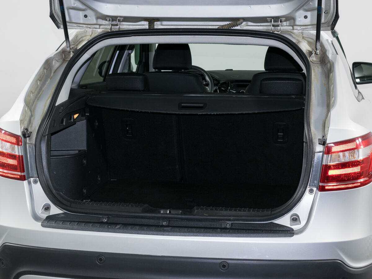 Лада (ВАЗ) Веста б/у, 2020, Механическая. Фото: #8