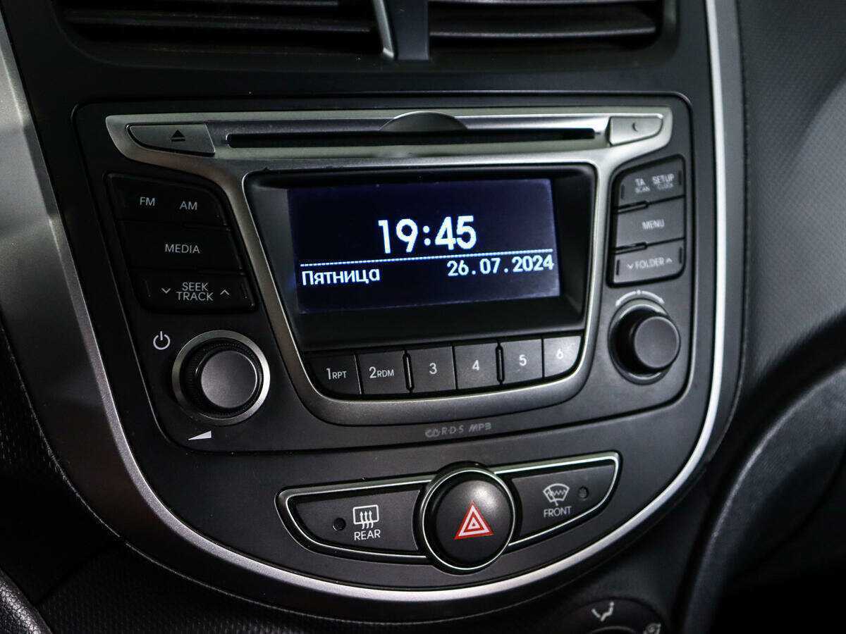 Хендай Солярис б/у, 2015, Автоматическая. Фото: #18