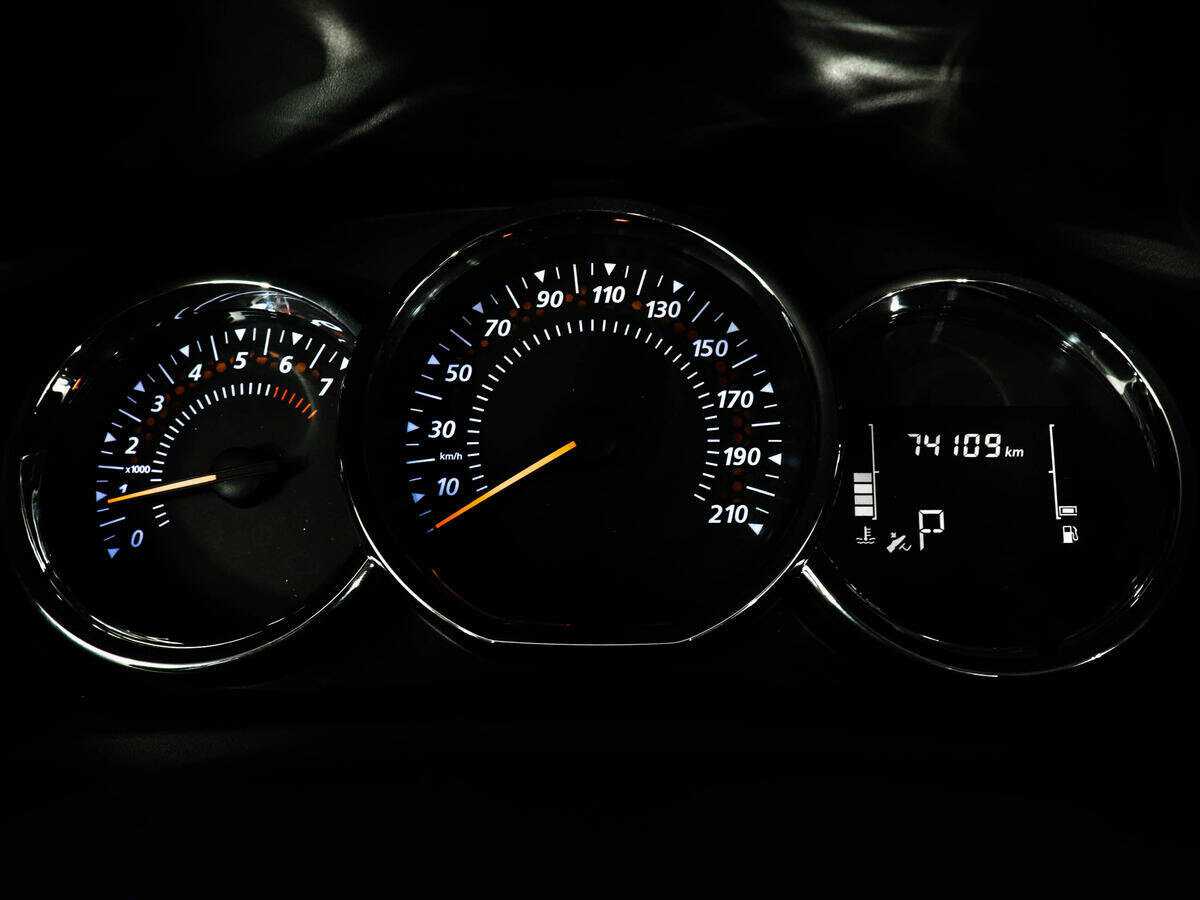 Рено Логан б/у, 2022, Вариатор. Фото: #10