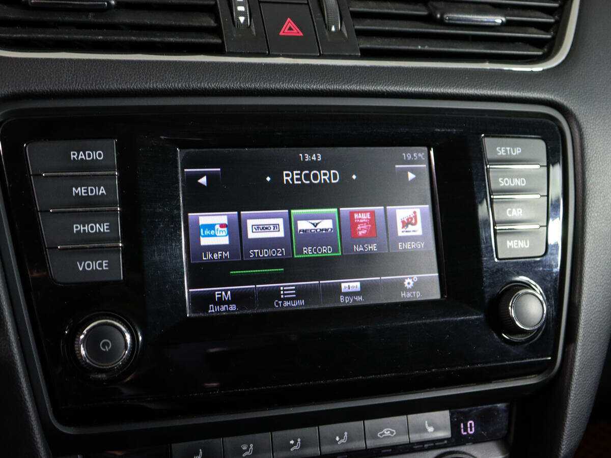 Шкода Октавия б/у, 2013, Роботизированная. Фото: #18