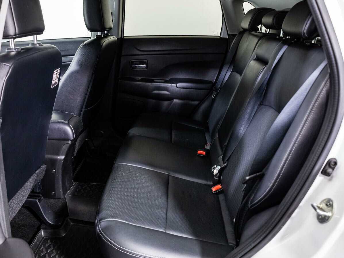 Митсубиши АС-Икс б/у, 2014, Вариатор. Фото: #9