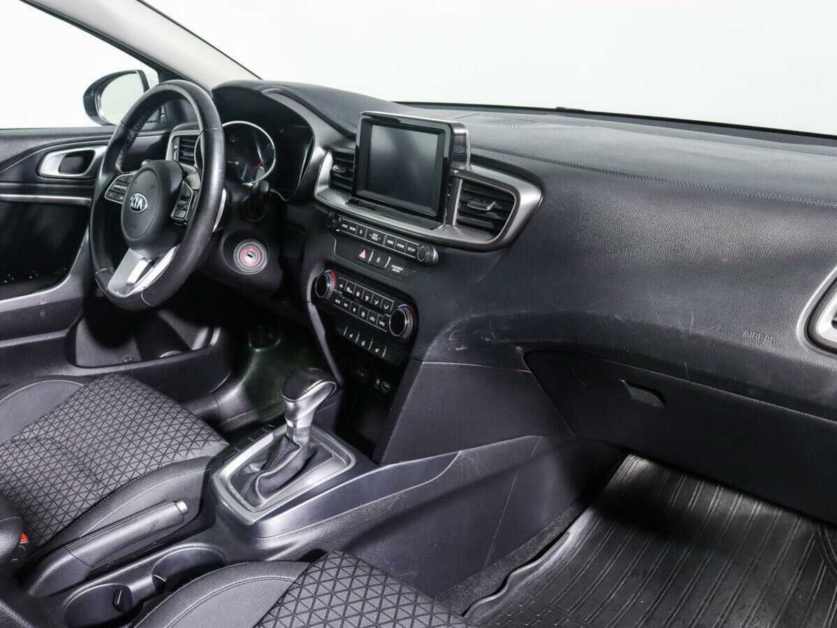 Киа Сид б/у, 2018, Роботизированная. Фото: #7