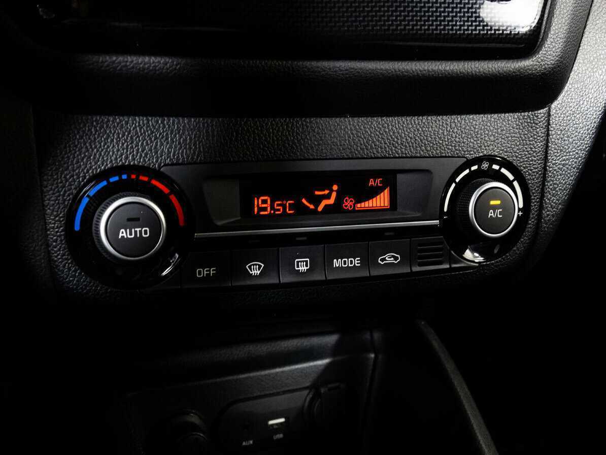 Киа Рио б/у, 2016, Автоматическая. Фото: #10