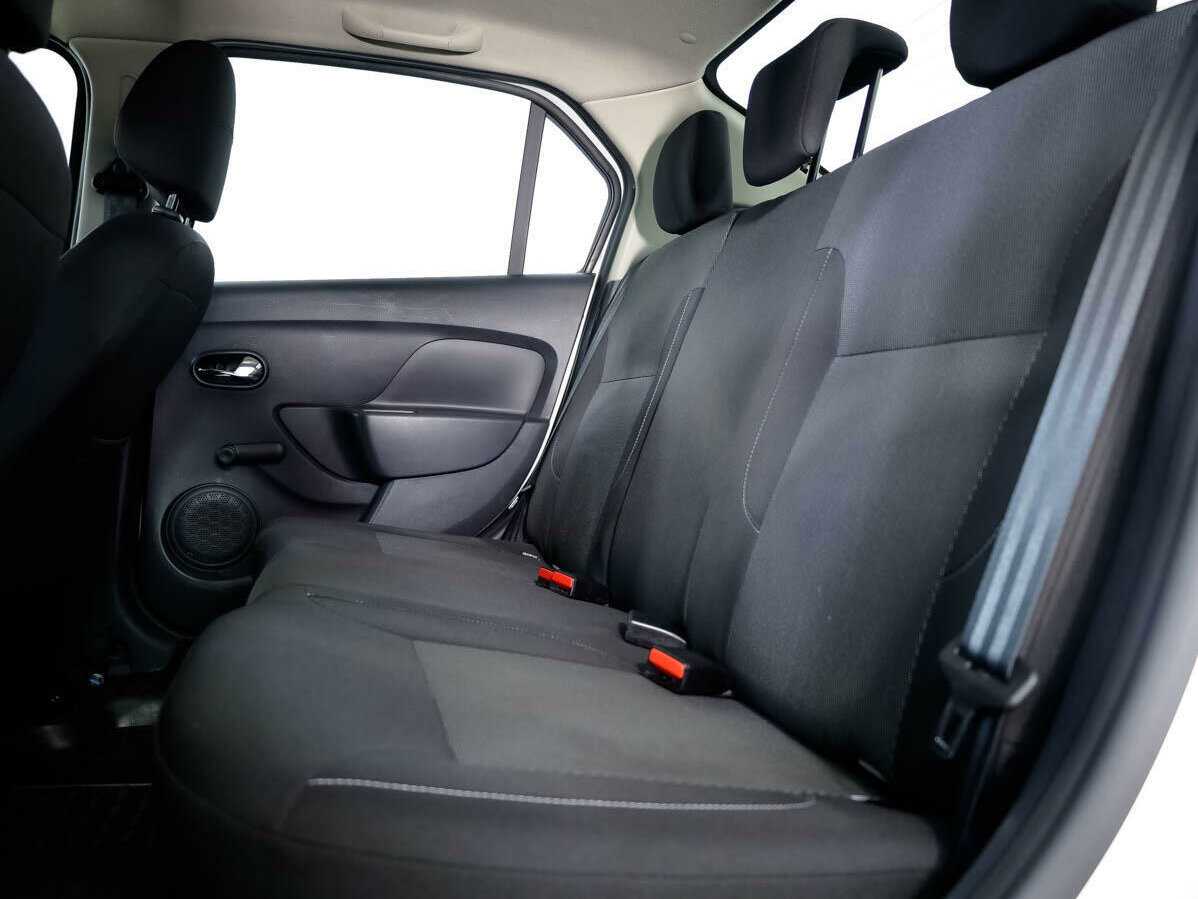 Рено Логан б/у, 2020, Вариатор. Фото: #11