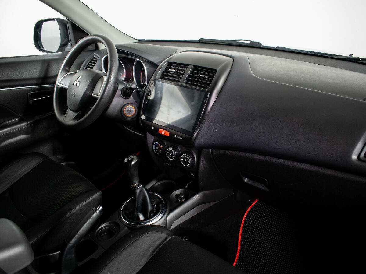 Митсубиши АС-Икс б/у, 2014, Механическая. Фото: #8