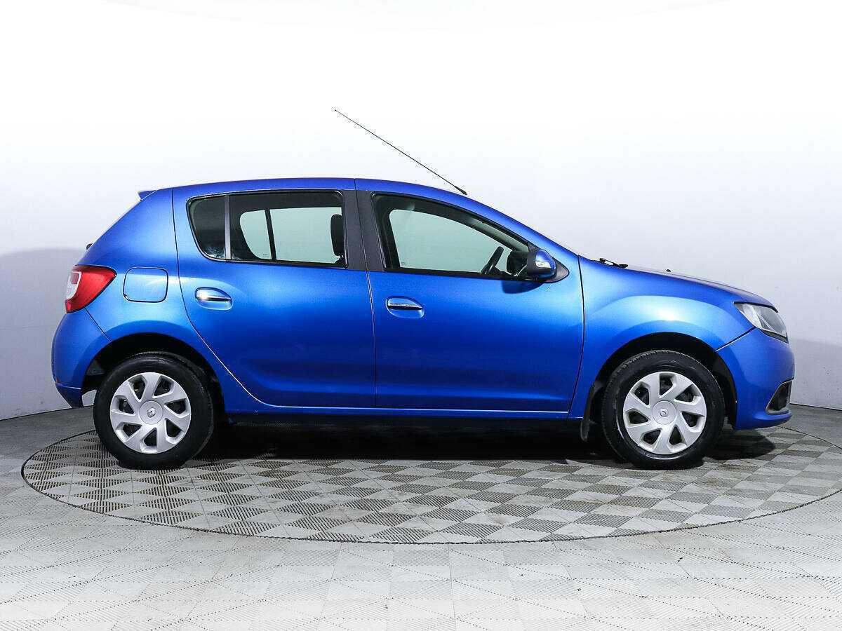 Рено Сандеро б/у, 2016, Механическая. Фото: #2