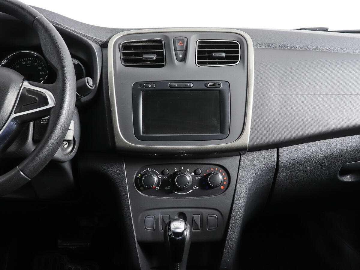 Рено Логан б/у, 2020, Автоматическая. Фото: #11