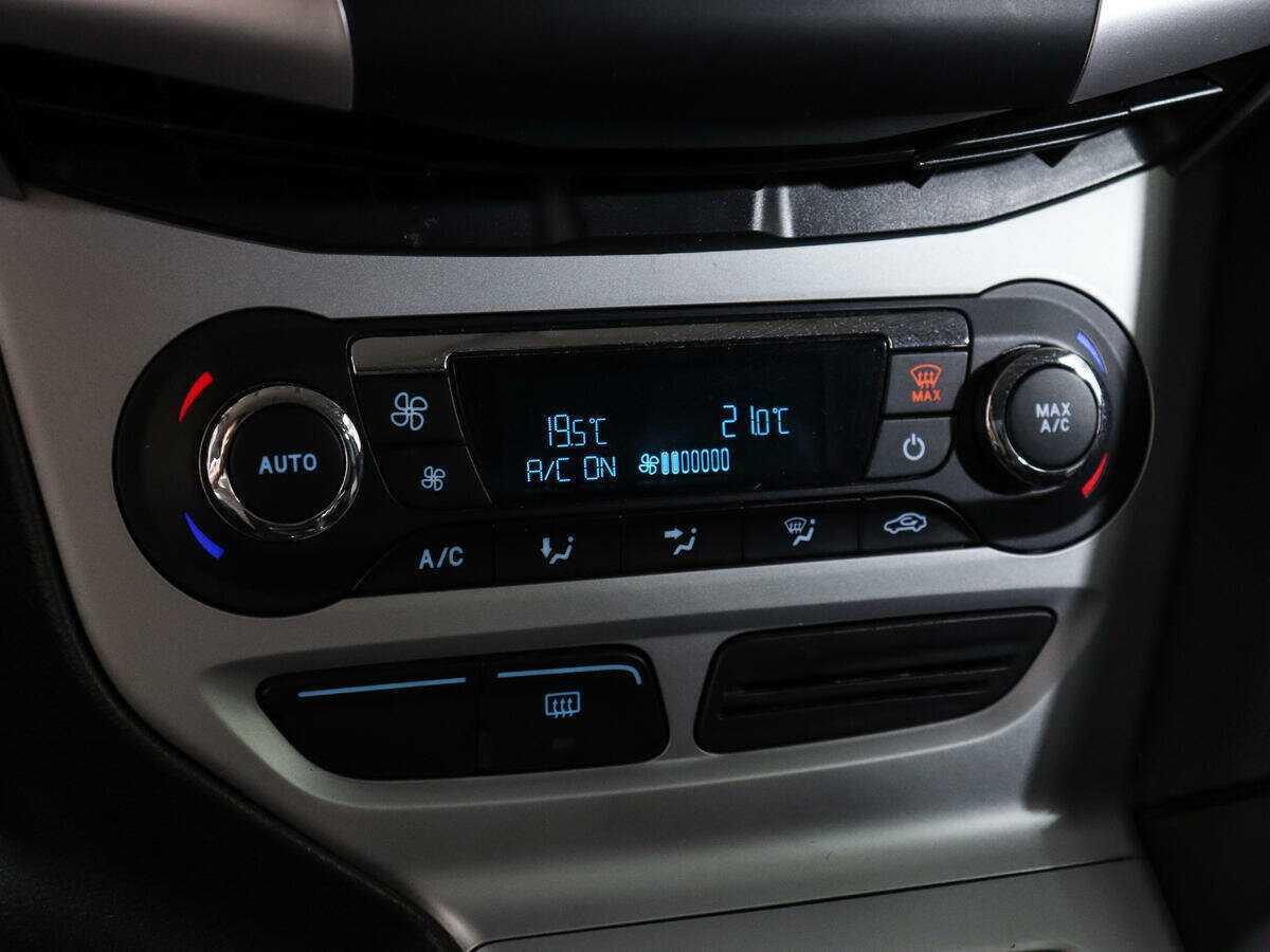 Форд Фокус б/у, 2013, Роботизированная. Фото: #15