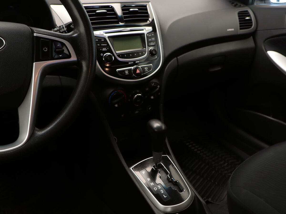 Хендай Солярис б/у, 2013, Автоматическая. Фото: #12