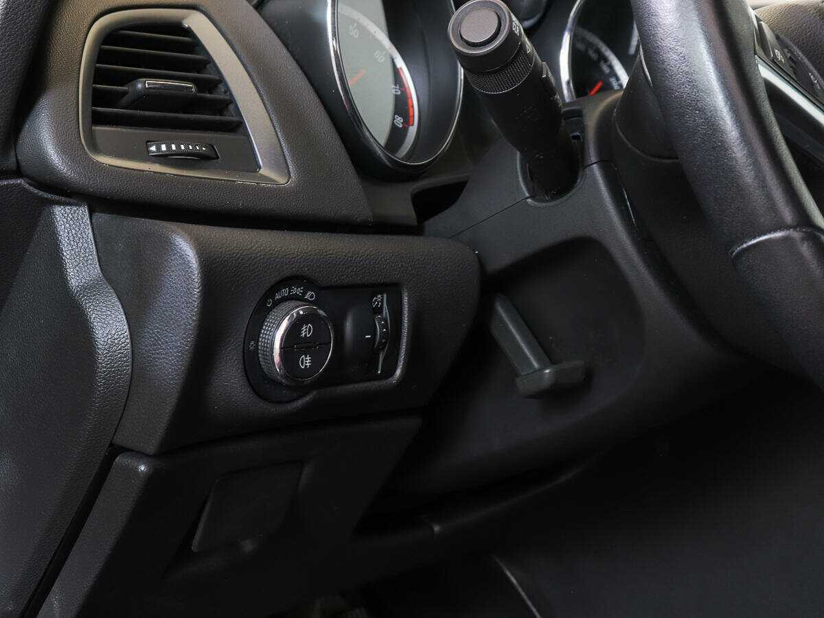 Опель Астра б/у, 2012, Автоматическая. Фото: #12