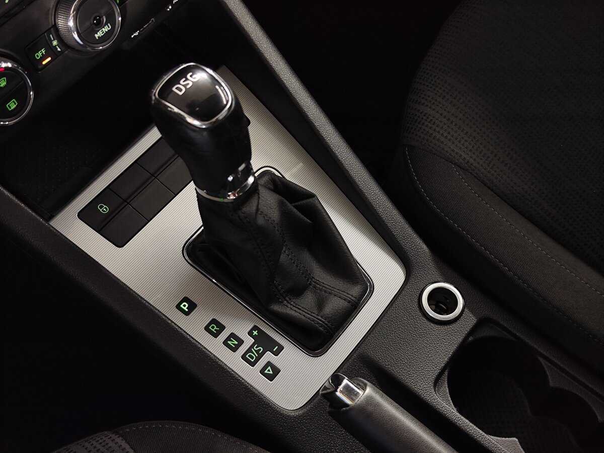 Шкода Октавия б/у, 2016, Роботизированная. Фото: #16