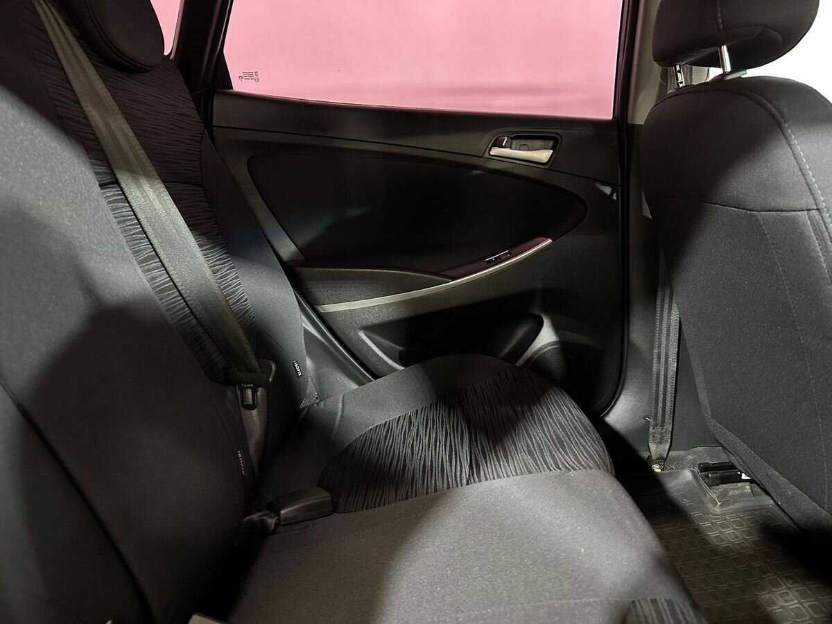 Хендай Солярис б/у, 2015, Механическая. Фото: #10