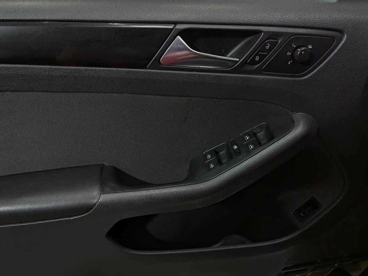 Фольксваген Джетта б/у, 2012, Механическая. Фото: #12