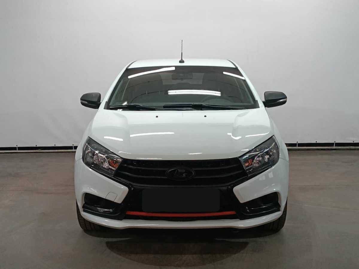 Лада (ВАЗ) Веста б/у, 2016, Механическая. Фото: #1