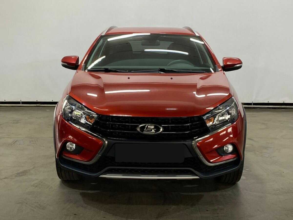 Лада (ВАЗ) Веста б/у, 2020, Механическая. Фото: #1