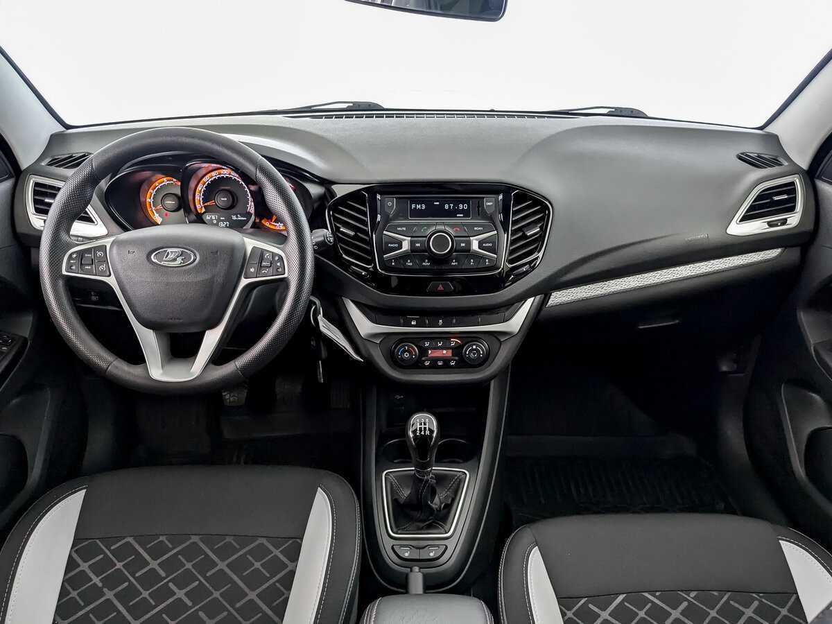 Лада (ВАЗ) Веста б/у, 2019, Механическая. Фото: #11