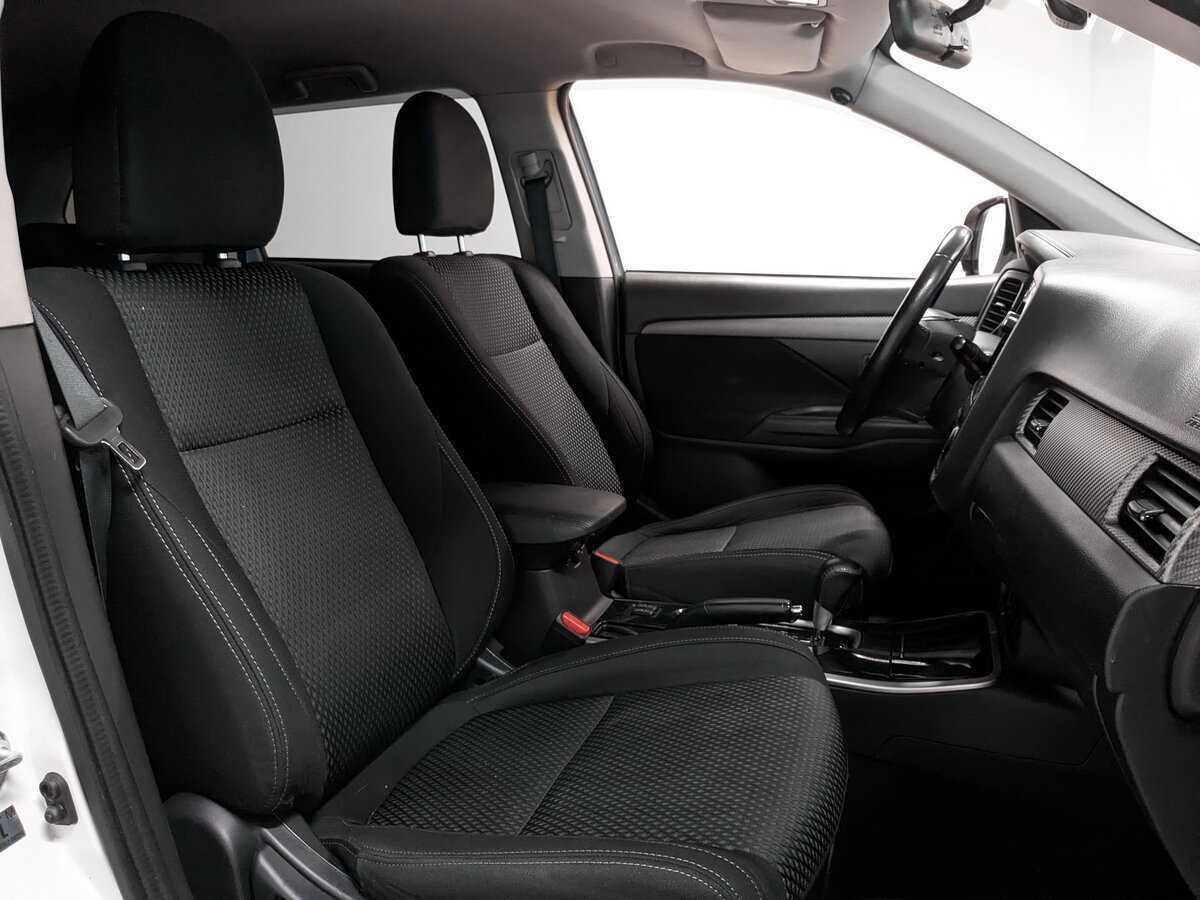 Митсубиши Оутлэндер б/у, 2017, Вариатор. Фото: #21