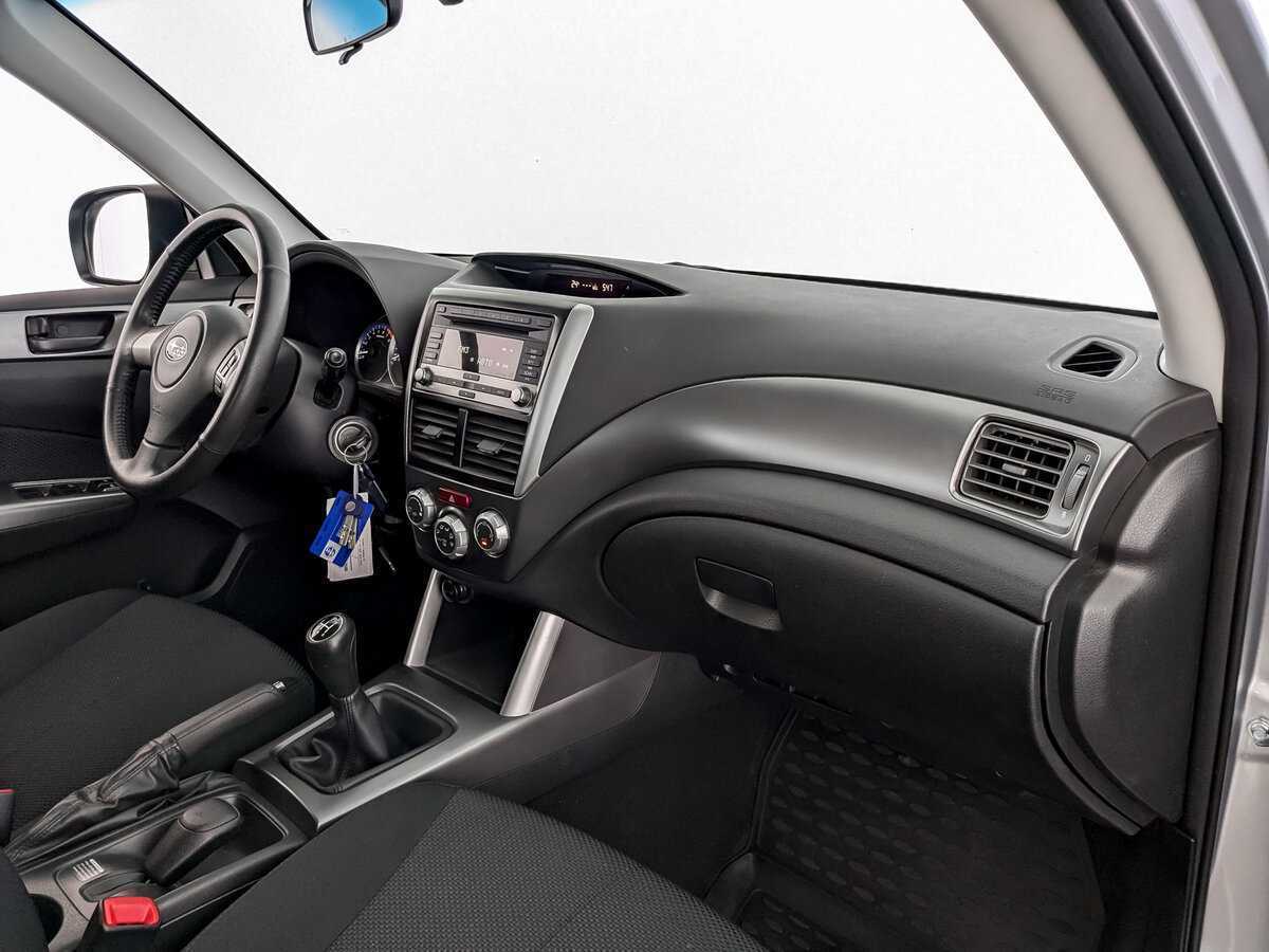 Субару Форестер б/у, 2012, Механическая. Фото: #8