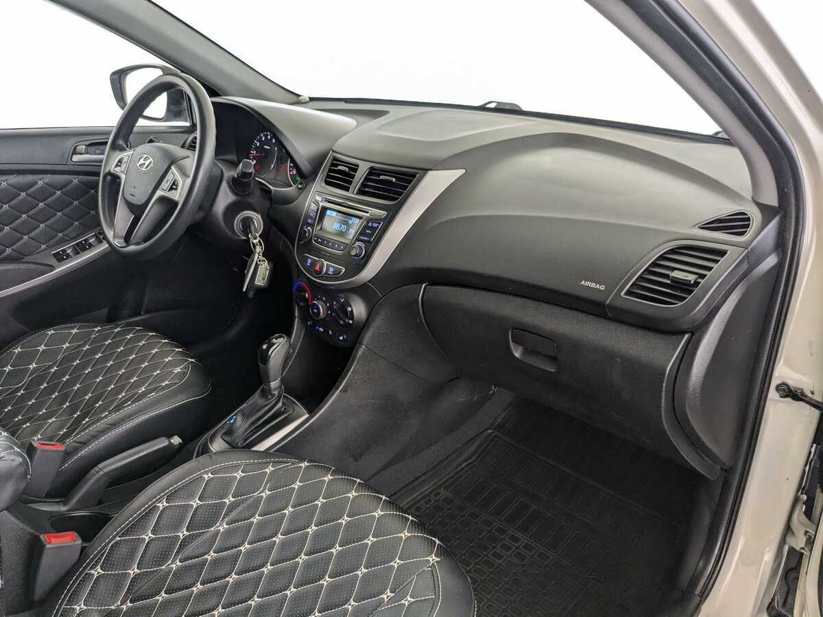 Хендай Солярис б/у, 2015, Автоматическая. Фото: #8