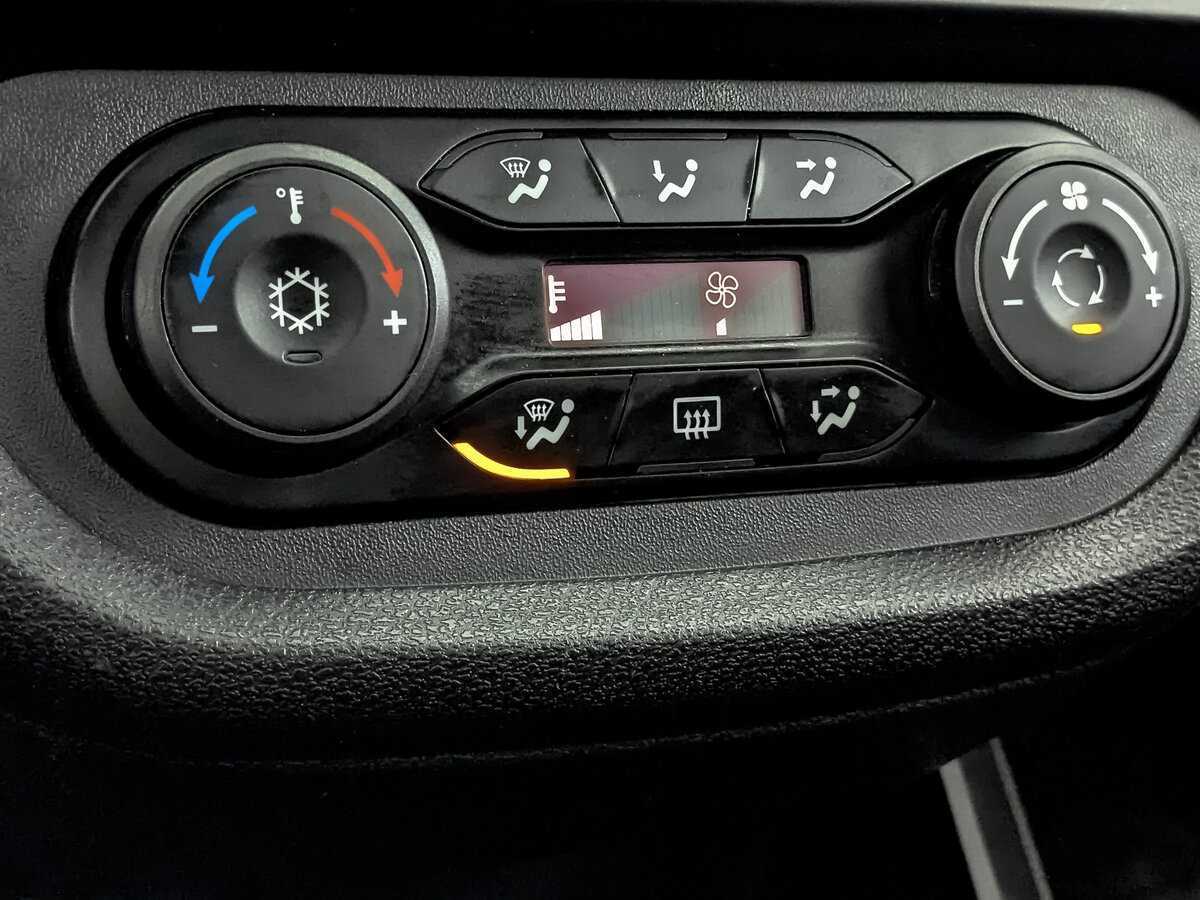 Лада (ВАЗ) Веста б/у, 2021, Механическая. Фото: #16