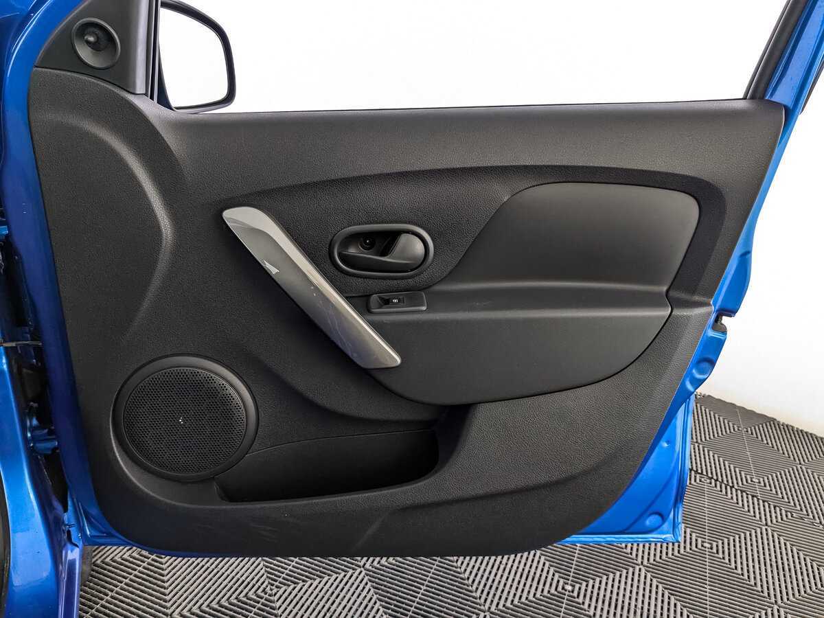 Рено Логан б/у, 2016, Механическая. Фото: #20