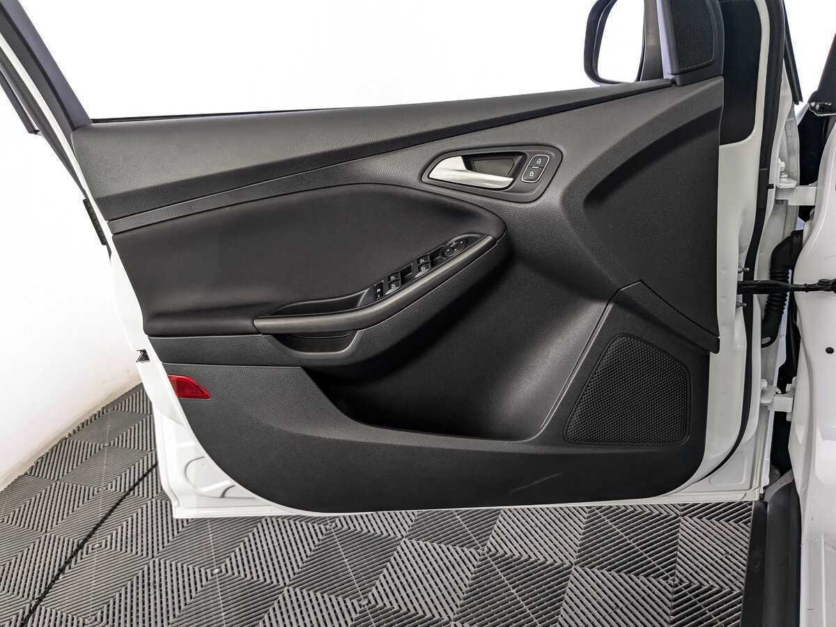 Форд Фокус б/у, 2018, Механическая. Фото: #14