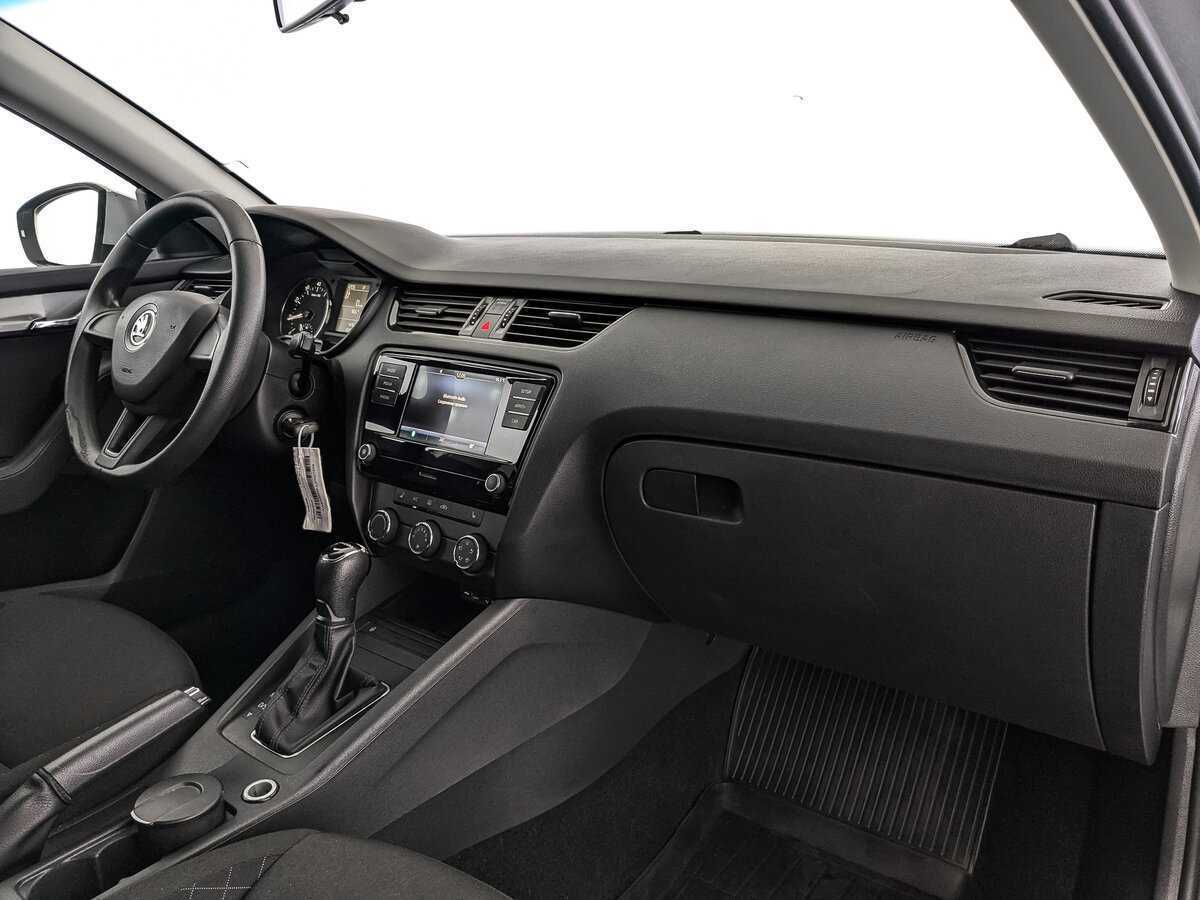 Шкода Октавия б/у, 2017, Автоматическая. Фото: #8