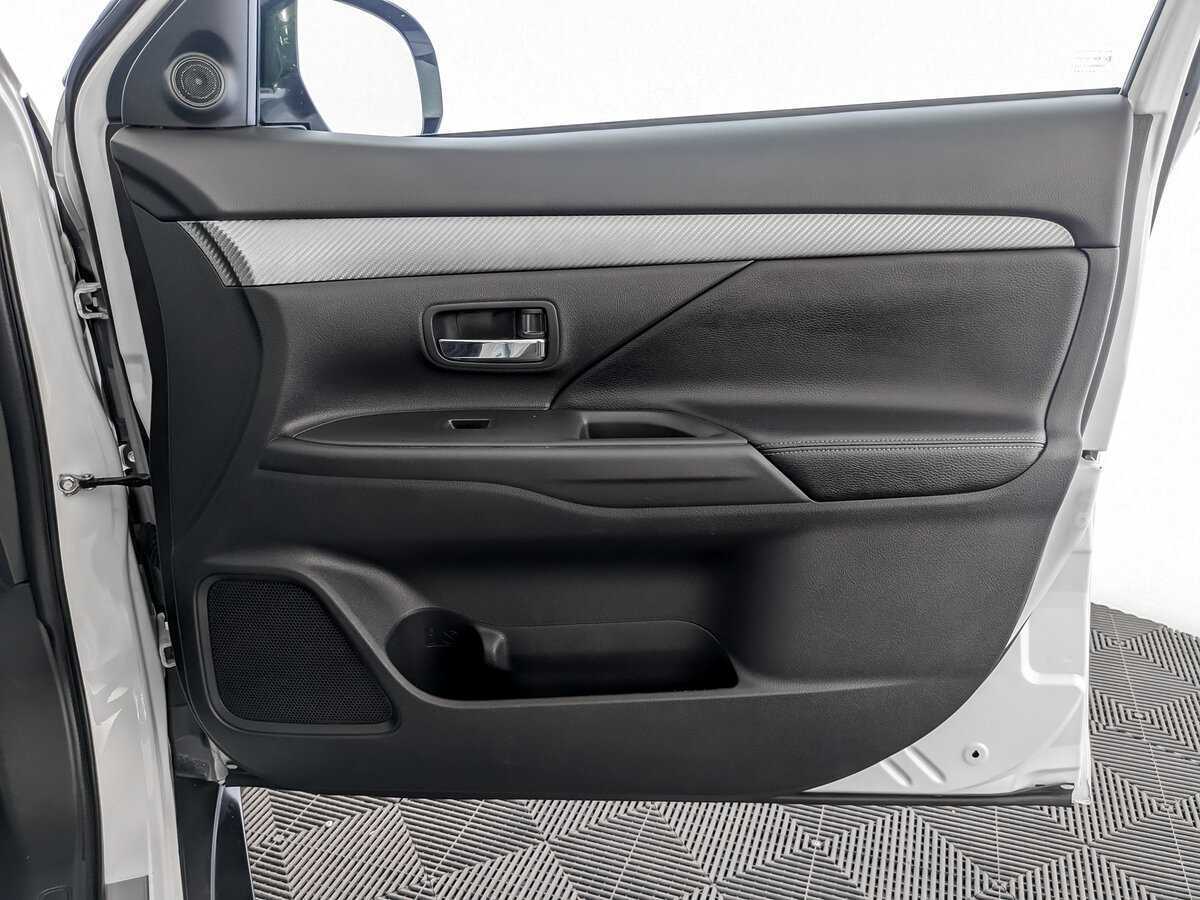 Митсубиши Оутлэндер б/у, 2014, Вариатор. Фото: #20