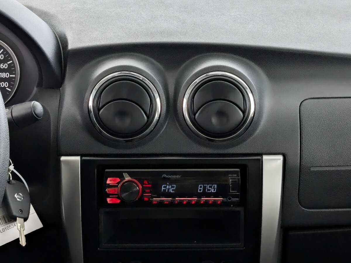 Ниссан Альмера б/у, 2015, Автоматическая. Фото: #12