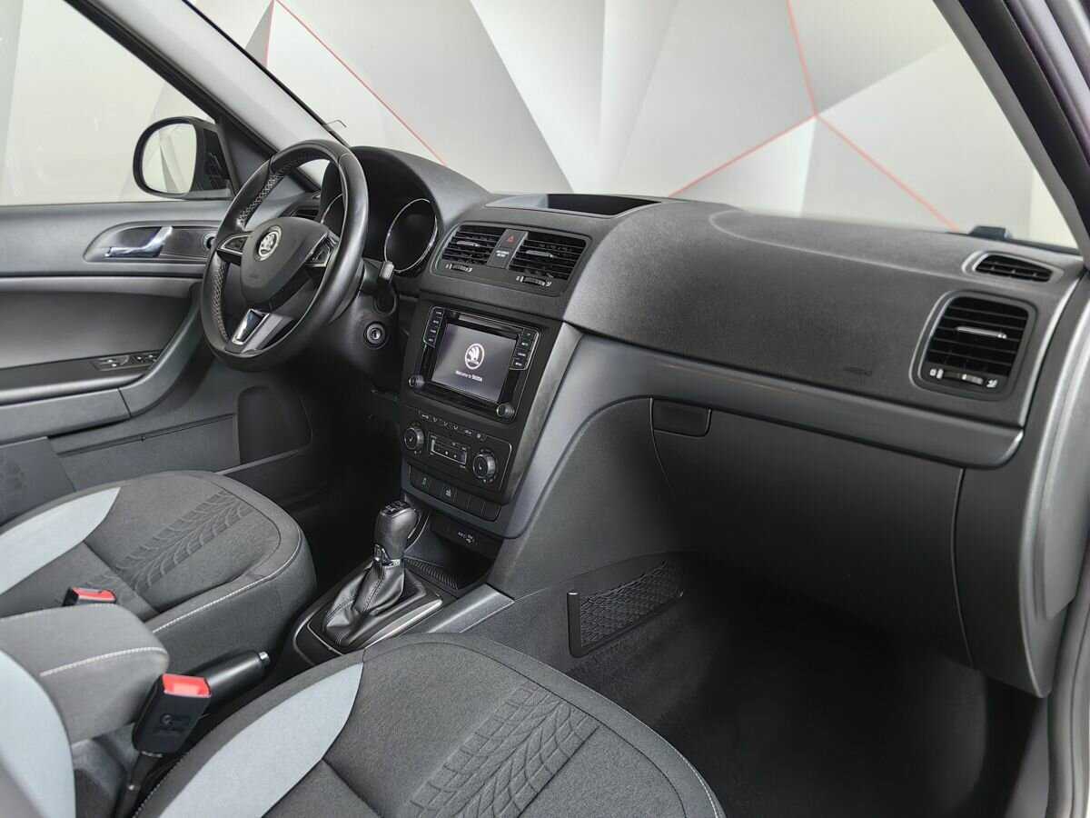 Шкода Йети б/у, 2017, Роботизированная. Фото: #8